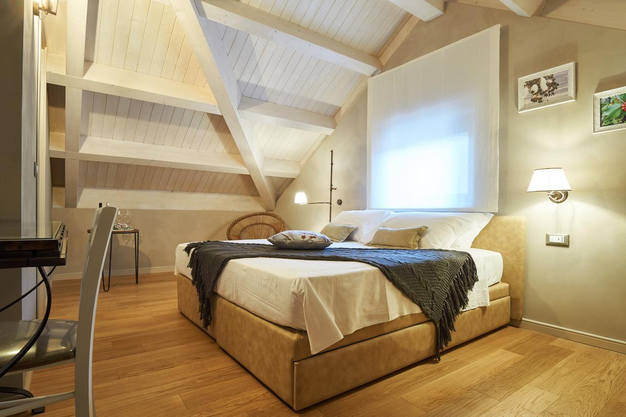 Relais Villa Miraglia Cesarò Esterno foto