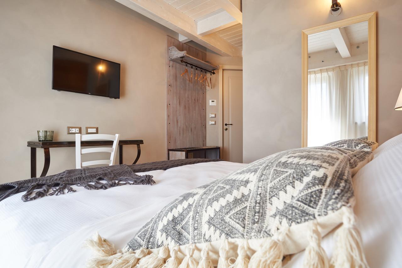 Relais Villa Miraglia Cesarò Esterno foto