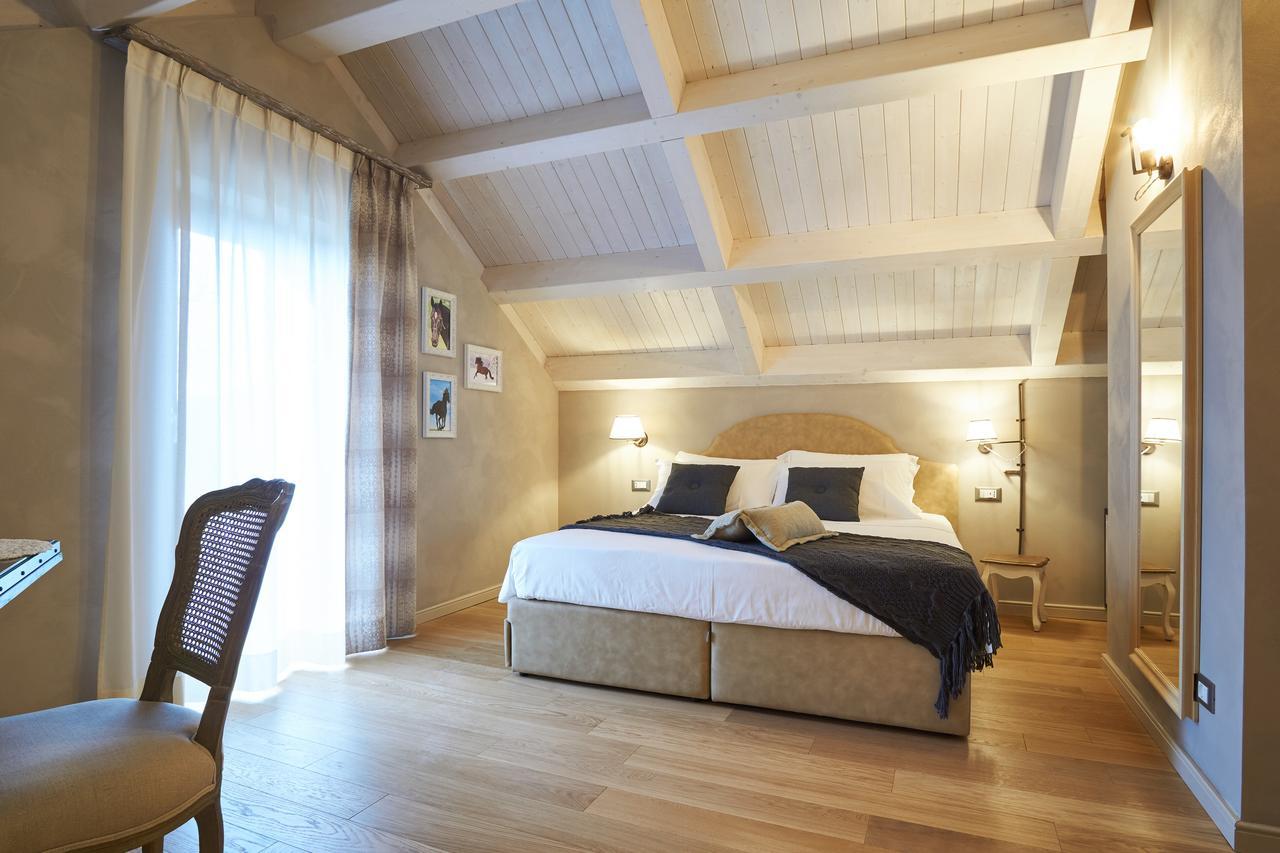 Relais Villa Miraglia Cesarò Esterno foto